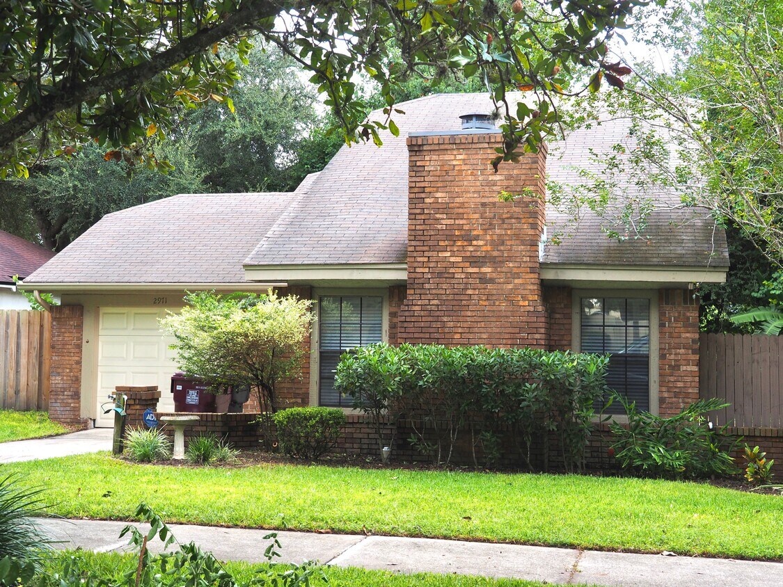 Primary Photo - 2971 Golden View Ln