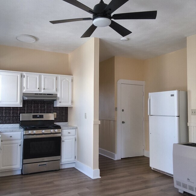 Foto del edificio - 98 County St