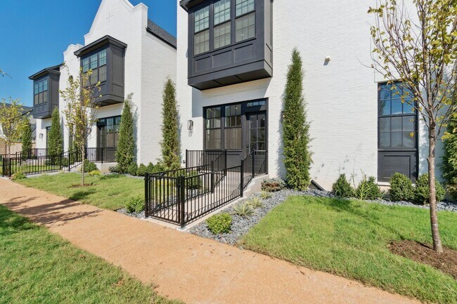 Foto del edificio - Townhome 2 bed 2.5 bath "The Mid-Mod" in the Heart of Selah