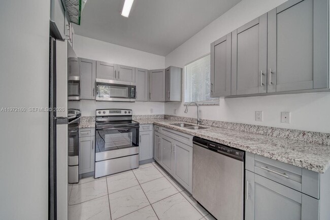 Photo - 14710 NE 7th Ct House