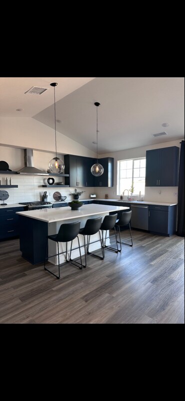 Foto del edificio - 7783 Howard Ct