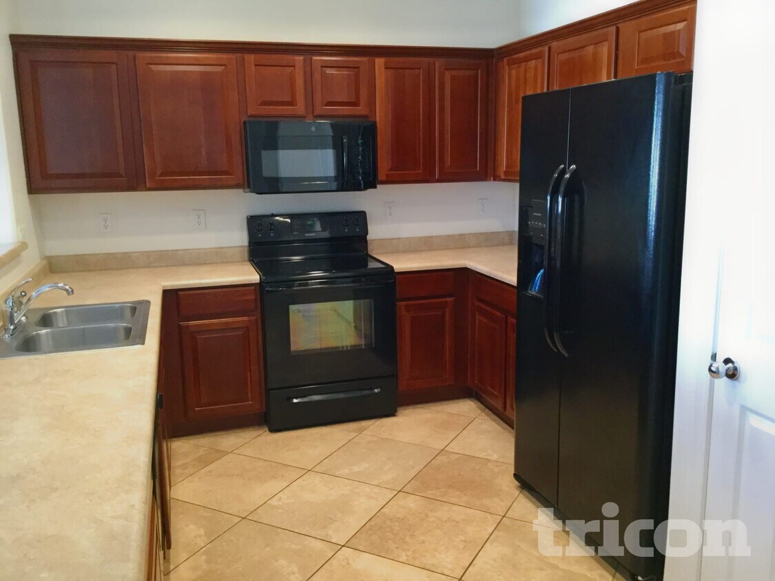 Foto del edificio - 44570 W Mescal Dr