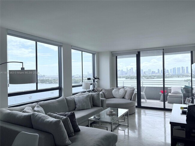 Foto del edificio - 1330 West Ave