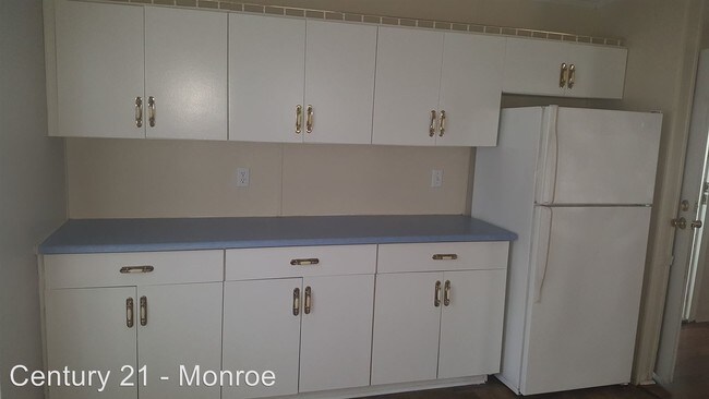 Foto del edificio - 2 br, 1 bath House - 401 Purdy Road Lot # 6