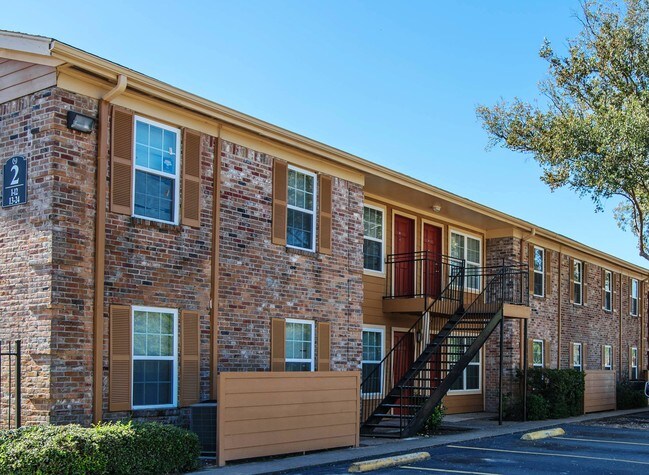Estates At Spring Branch Apartments Houston Tx Building Photo Estates At Spring Branch