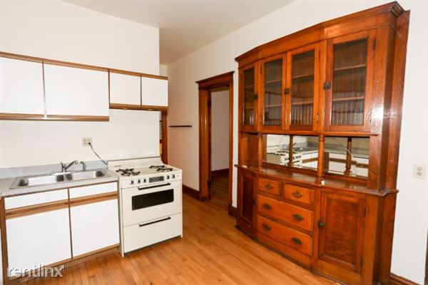 Foto del edificio - 2317 W Iowa St