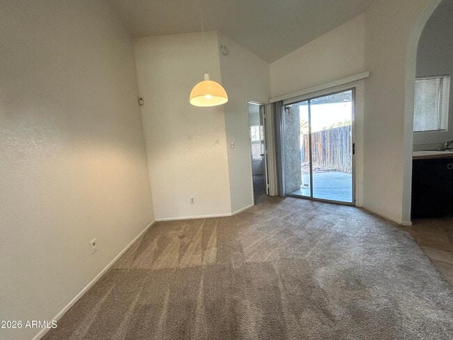 Foto del edificio - 6230 N 33rd Ave