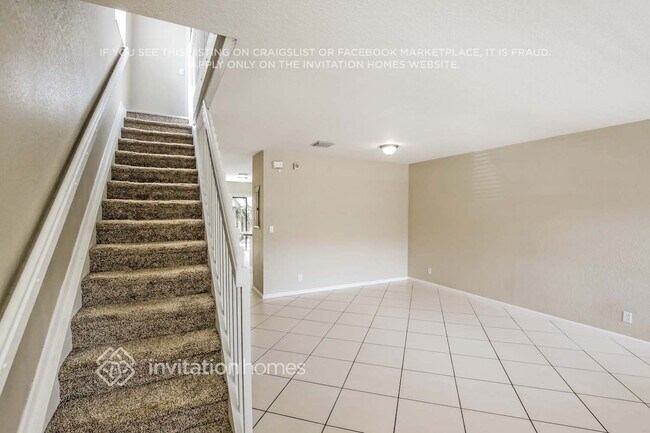 Foto del edificio - 964 Summit Lake Dr