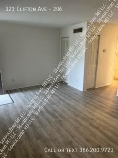 Building Photo - 321 Clifton Ave