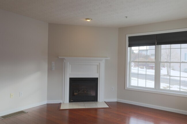 Building Photo - 24 Georgetown Dr