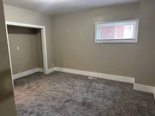 Building Photo - PRIME LOCATION!! Beautifully Remodeled, LA...