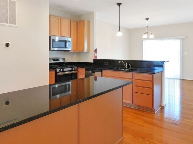 Foto del edificio - 23363 Marview Ct