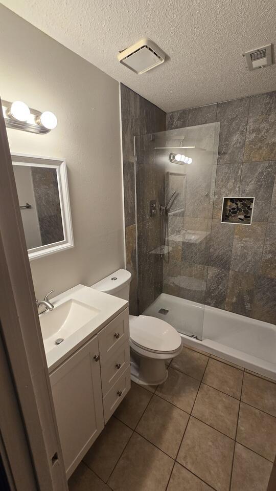 Foto del edificio - 36 Pineywood Dr