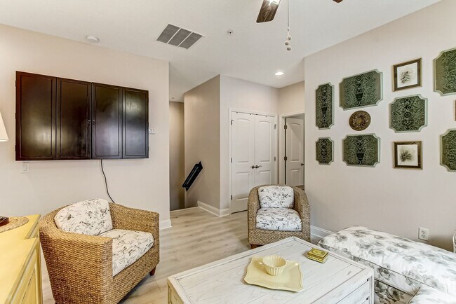 Building Photo - 2152 White Sands Way