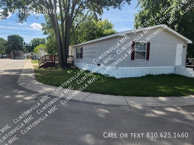 Building Photo - 170 North River-