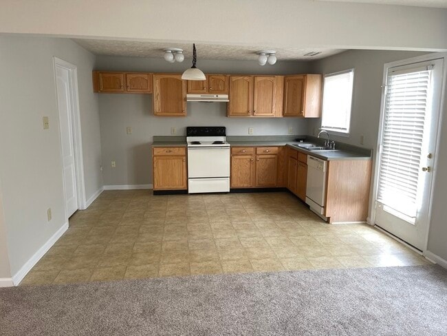 Foto del edificio - 1605 Matthew Allen Cir