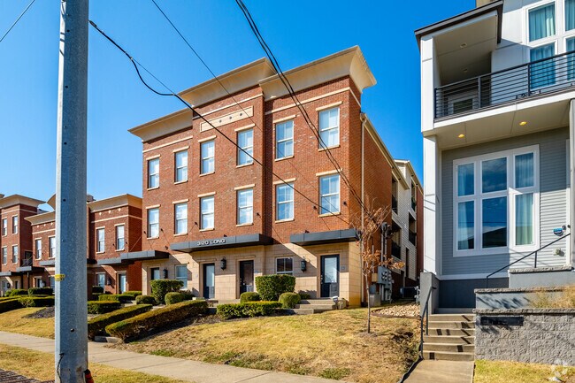 Building Photo - 3120 Long Blvd