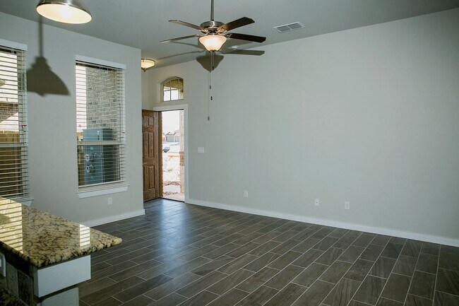 Building Photo - AVAILABLE NOW! LUXURY TOWNHOME LOCATED IN PECAN PARK, BASTROP, TEXAS!
