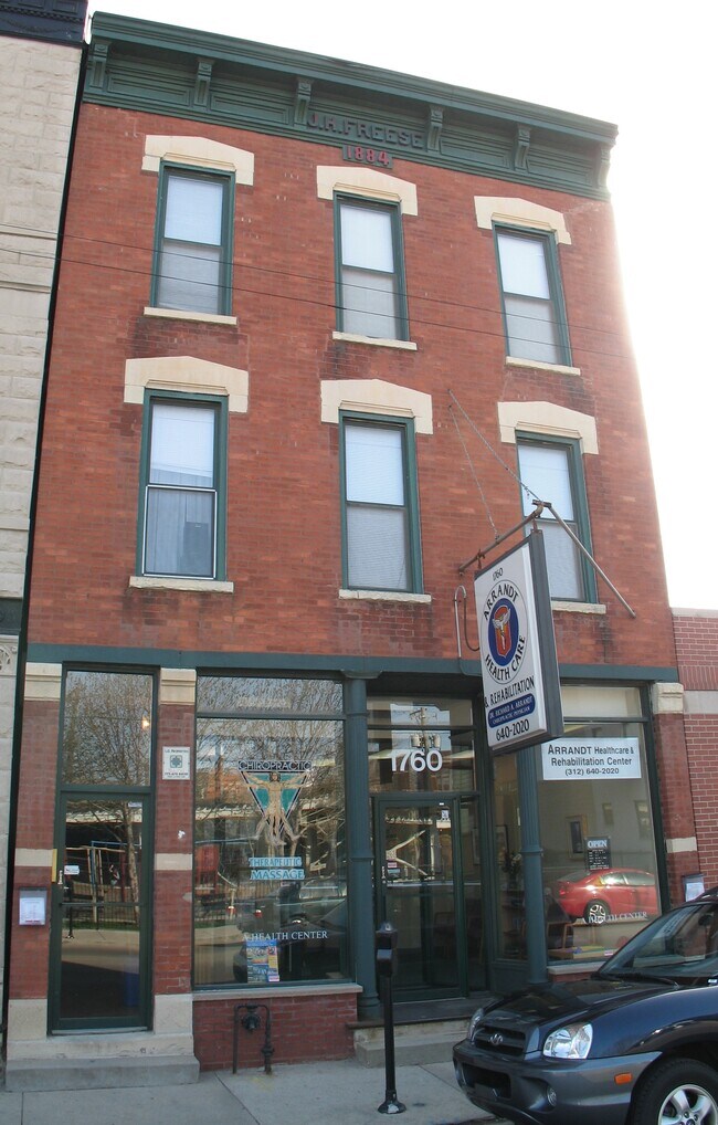 Building Photo - 1760 N Clybourn Ave