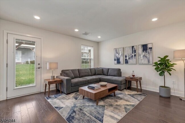 Foto del edificio - 309 Saratoga Ct