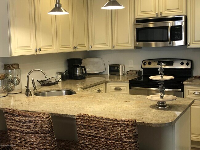 Foto del edificio - 74 Linden Ct
