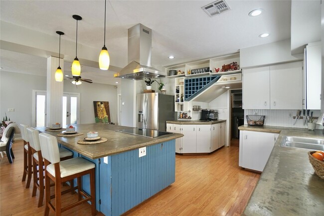 Foto del edificio - 311 Harmon Hills Cove