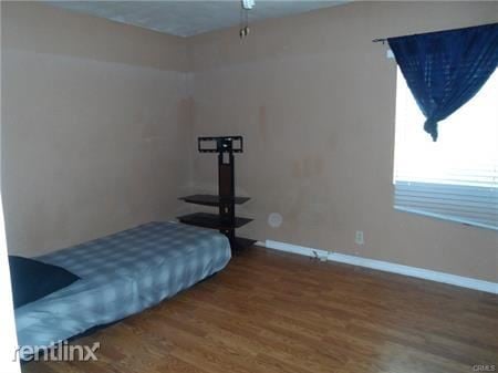 Building Photo - 3 br, 2 bath House - 11415 Alondra Blvd Frnt
