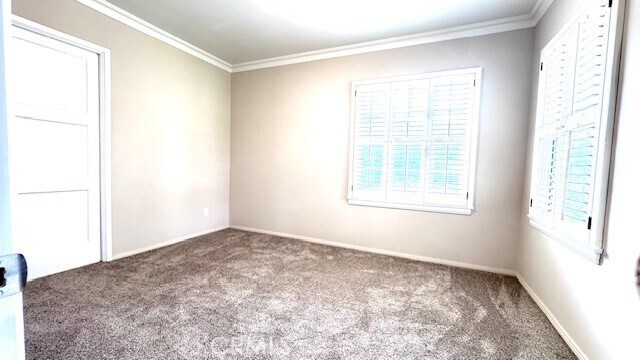 Foto del edificio - 4840 Heleo Ave