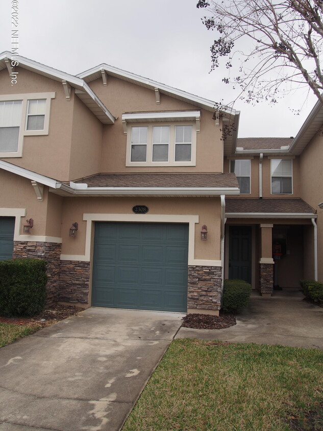 Primary Photo - 2308 Red Moon Dr