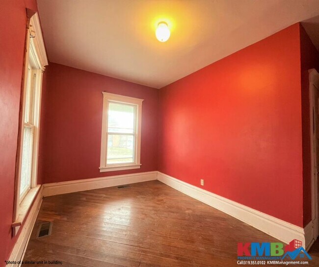 1017 E Burlington St, Iowa City, IA 52240 House Rental in Iowa City