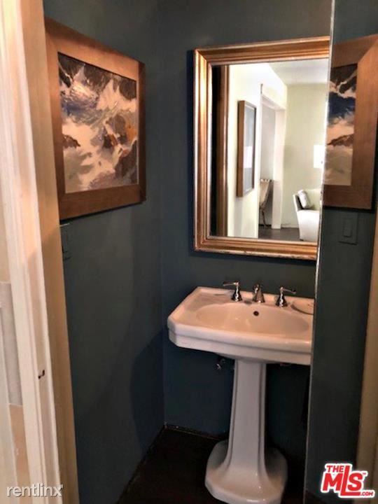 Foto del edificio - 2 br, 2.5 bath House - 1448 N Laurel Ave