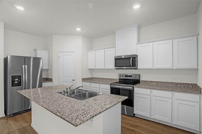 Building Photo - 3425 Marie Dr