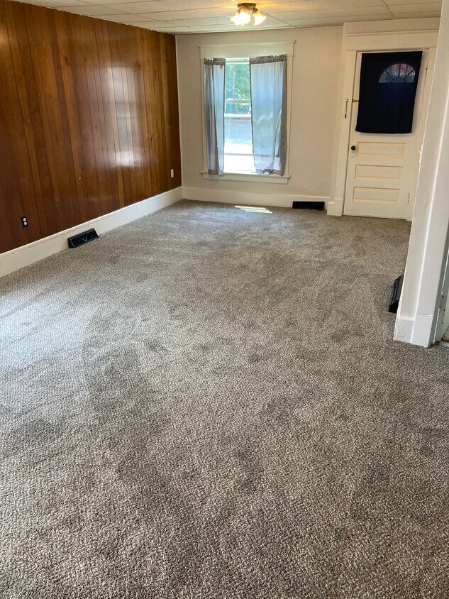 Foto principal - 723 Payne Ave