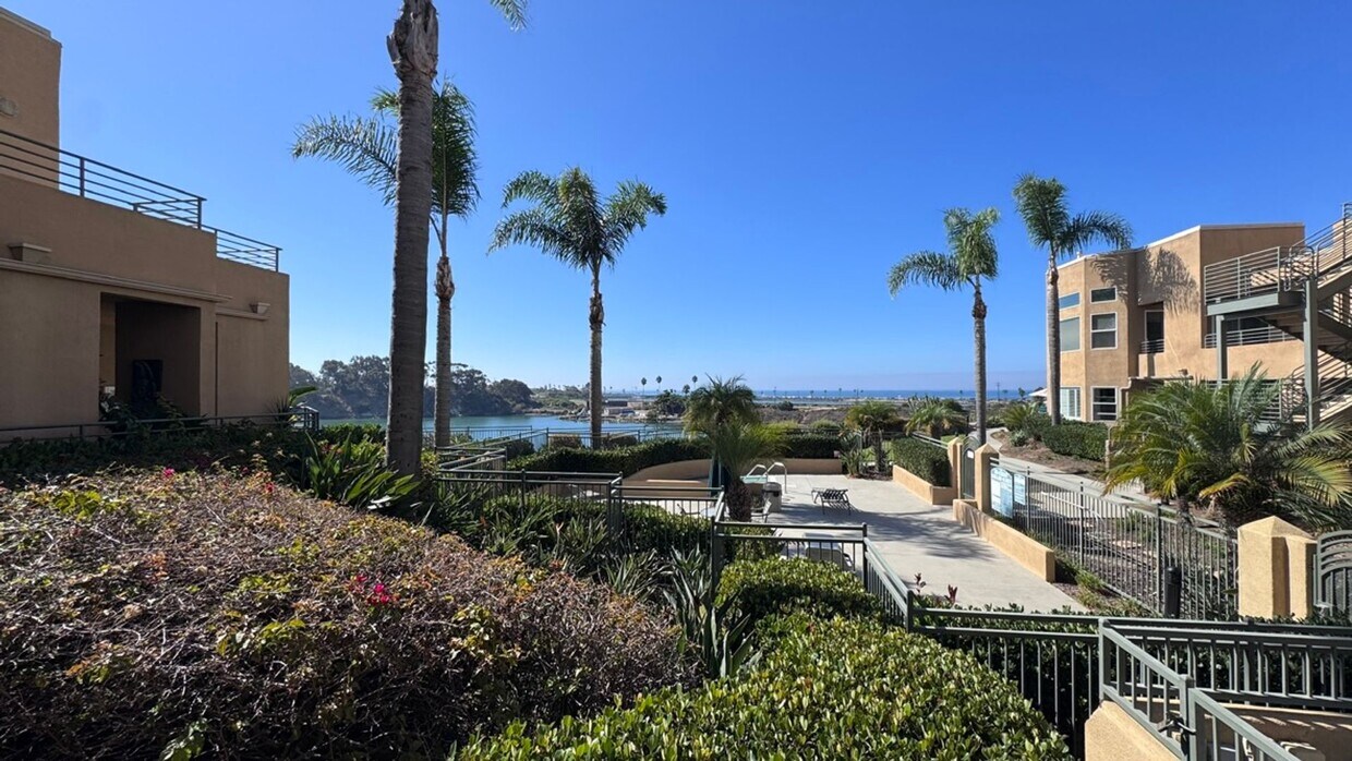 Primary Photo - Fully Furnished 2 bd in Carlsbad with AC/Ocean View