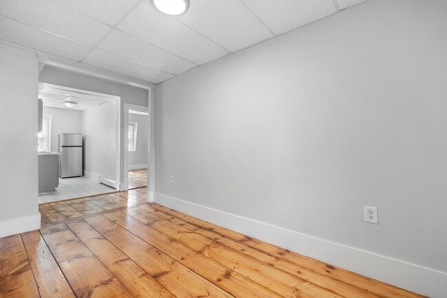 Building Photo - 59 Grove Ave
