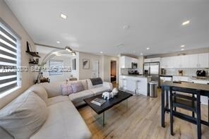 Foto del edificio - 5612 NW 11th Ave