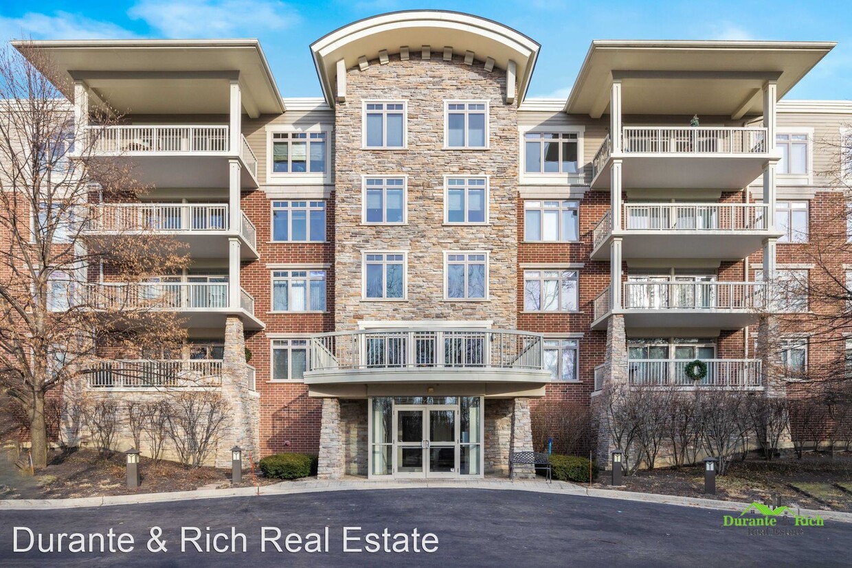 Foto principal - 2 br, 2 bath House - 425 Benjamin Drive #205