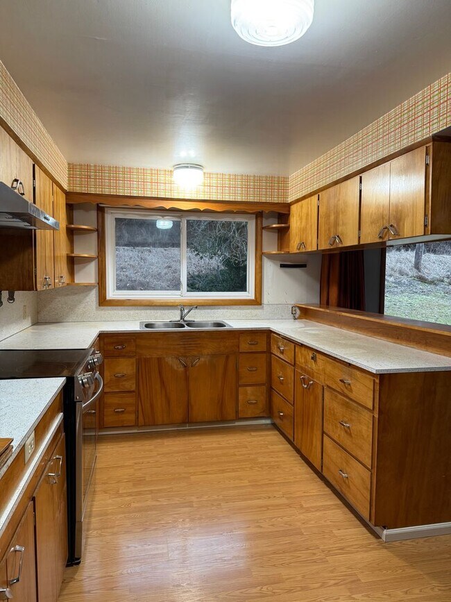 Foto del edificio - 44805 NE Yale Bridge Rd