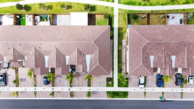 Foto del edificio - 23108 SW 130th Ave