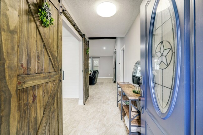 Foto del edificio - 10903 Hillcroft St