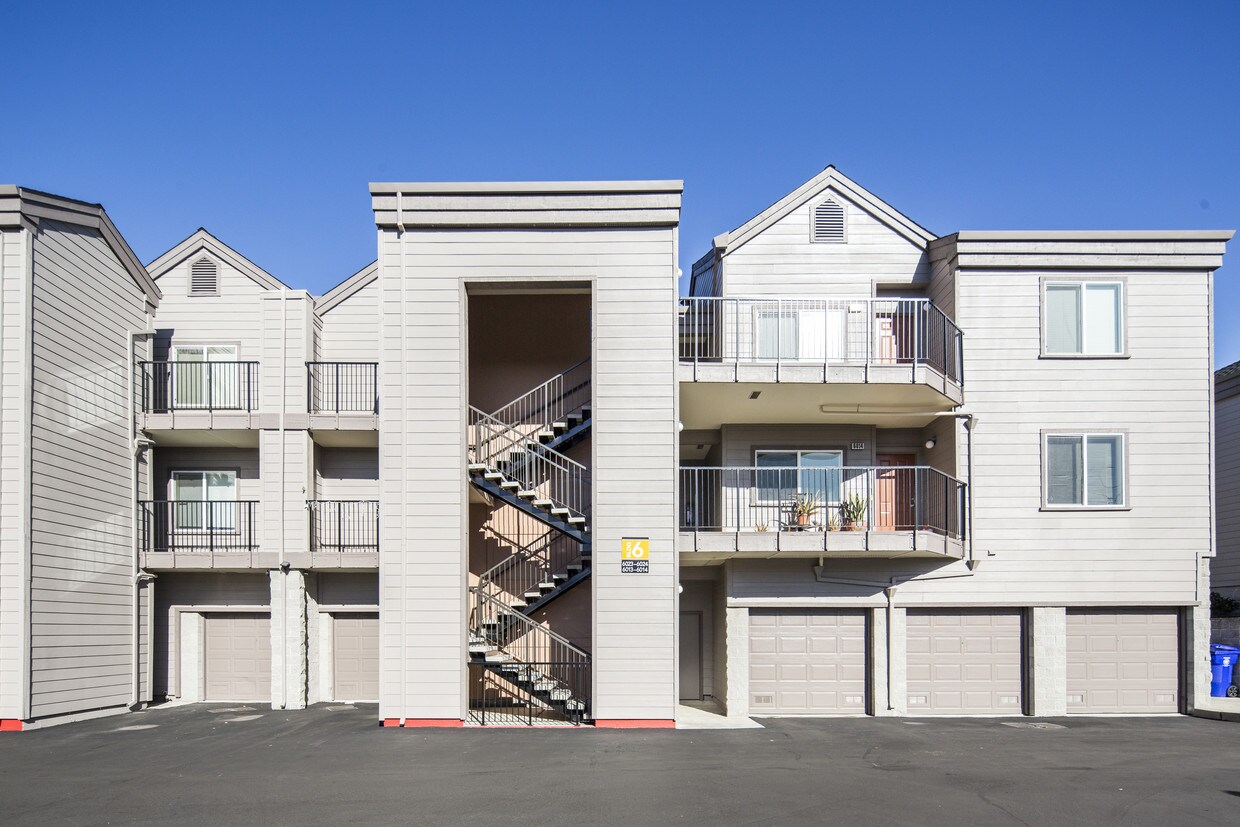 6000 Sunhill Cir, El Sobrante, CA 94803 Apartments in El Sobrante, CA