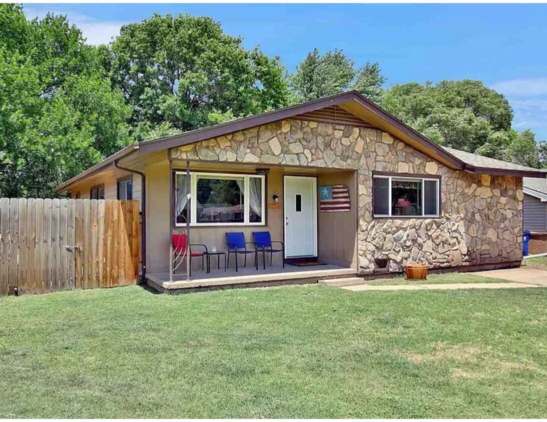 Foto del edificio - 3 BED 2 BATH HOME IN PARK CITY