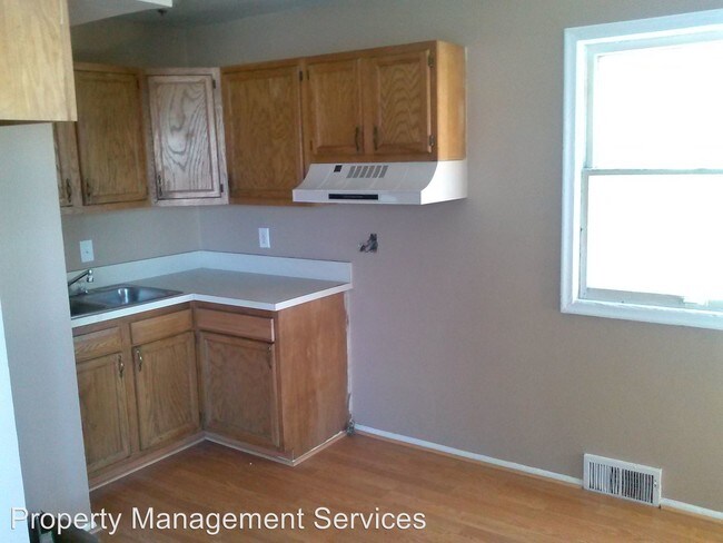 Building Photo - 2089 Ackley Ave