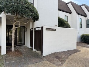 Building Photo - 155 Beaufort Ct