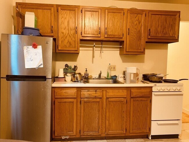 Foto del edificio - 1574 Tremont St