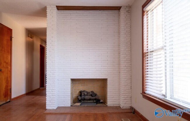 Foto del edificio - 340 Jeff Rd NW
