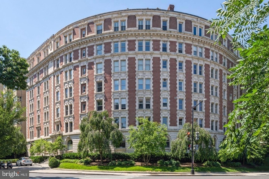 Primary Photo - 2126 Connecticut Ave NW