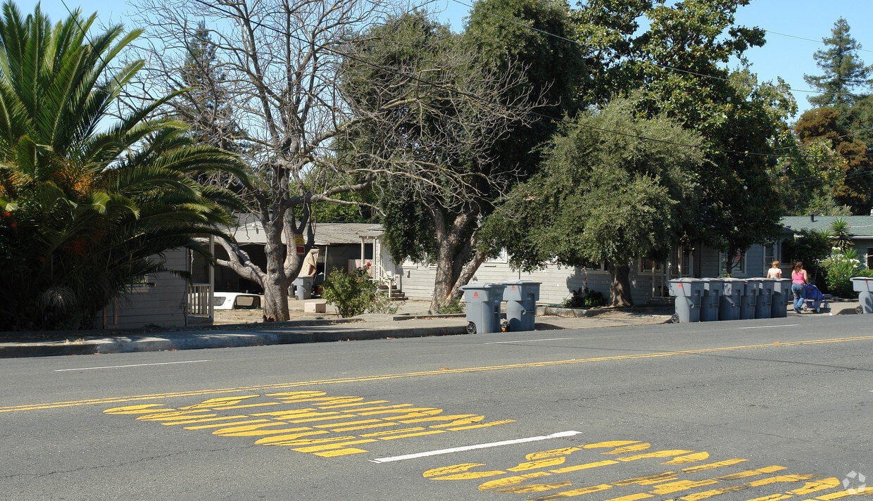 Building Photo - 429 Benicia Rd