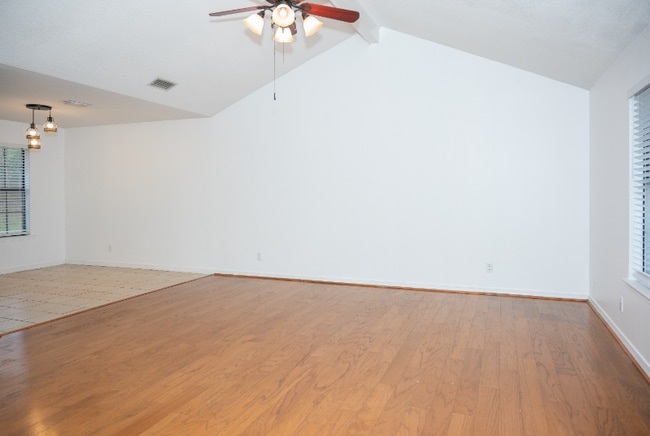 Building Photo - 9151 McFarland Ct