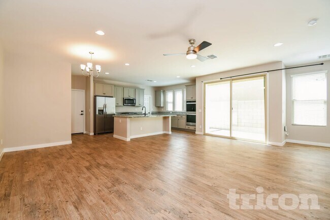 Foto del edificio - 9314 E Strobe Ave